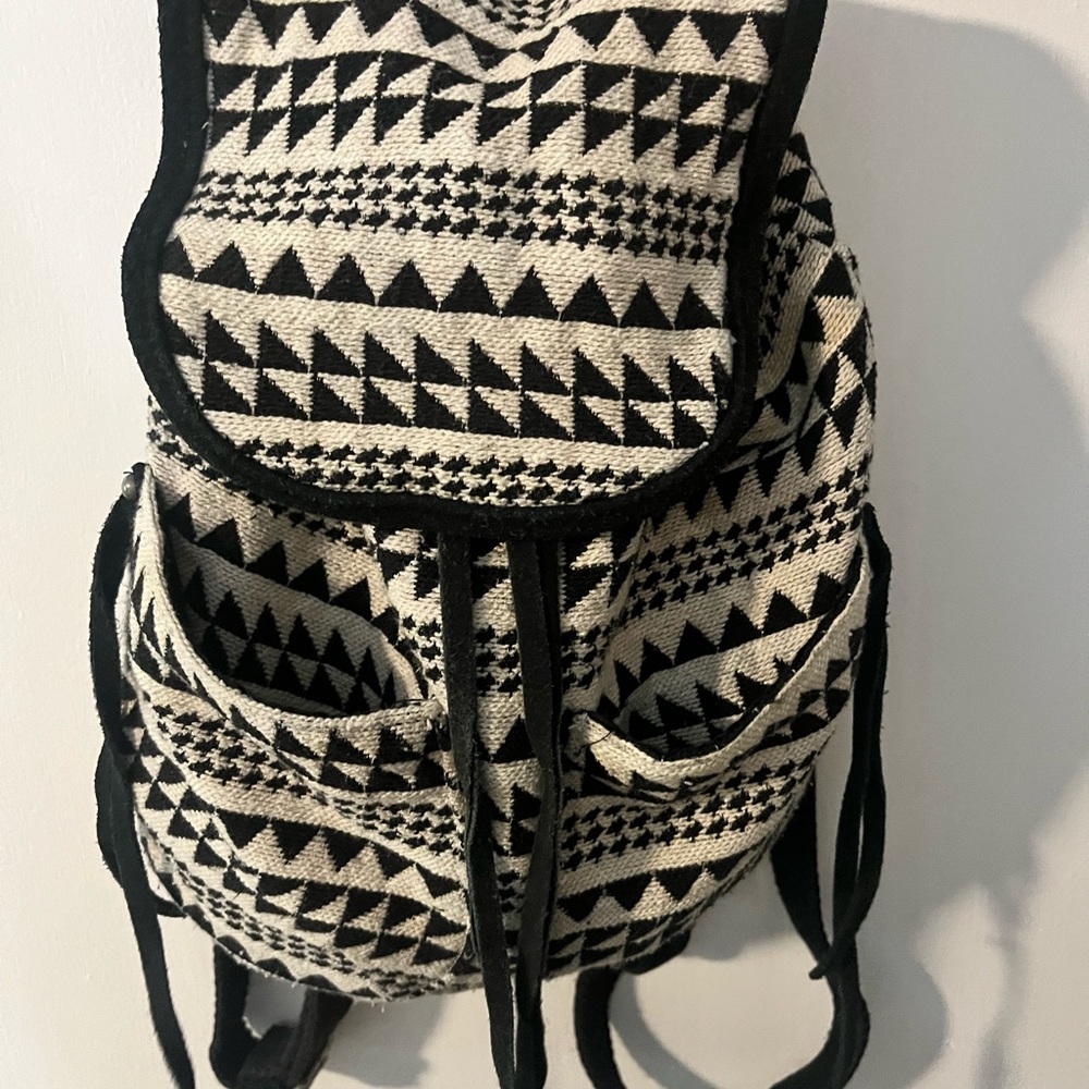 Boho mini backpack - Picture 2 of 2